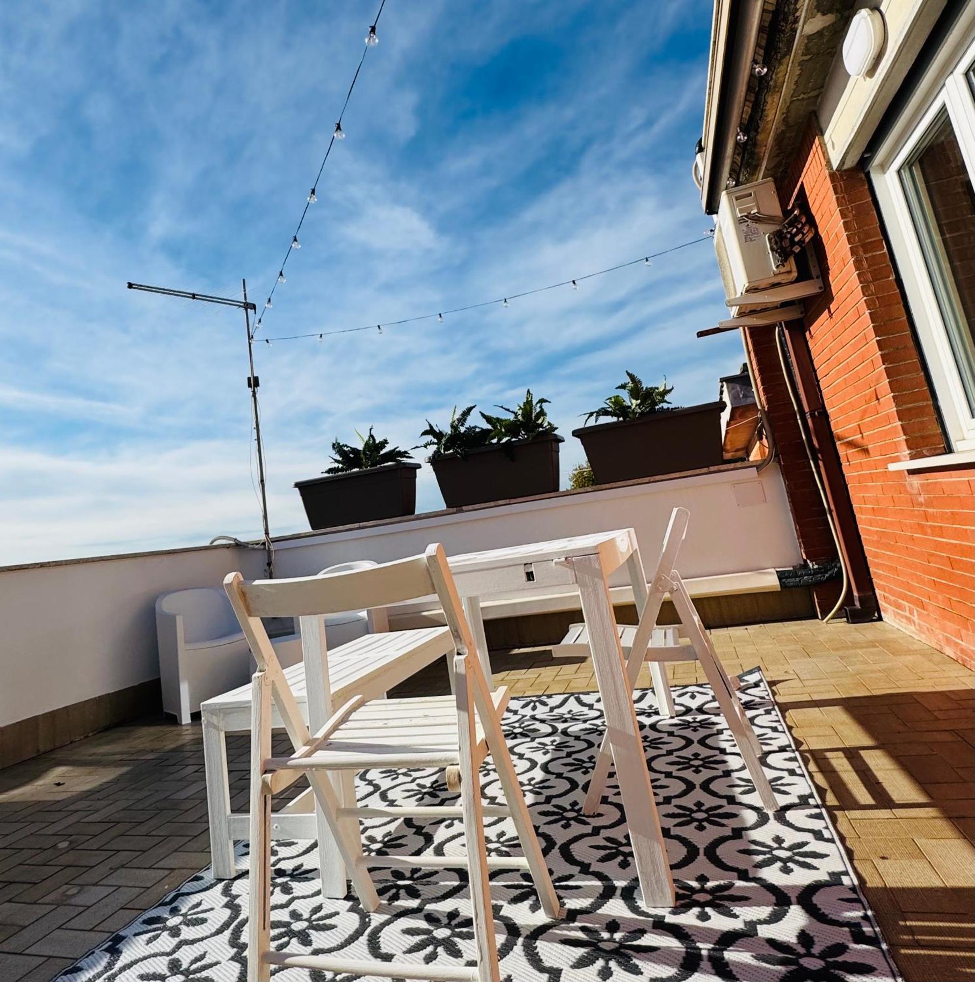 Fil Rouge Hotel Ciampino Exterior photo